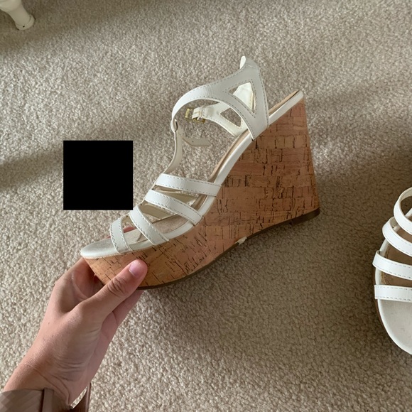 wedges - Picture 2 of 5